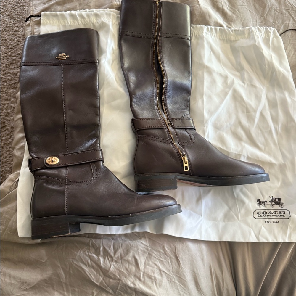 Coach brown Leather riding  boots